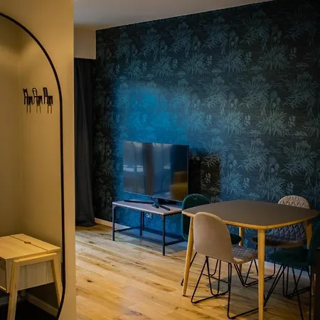 Urban Space 80 - Free Parking Apartment *